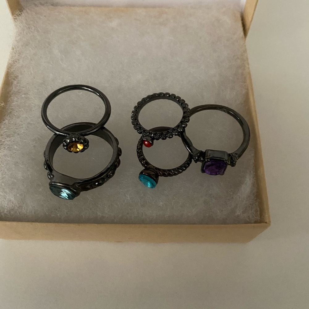 H&M ring set - Picture 2 of 3